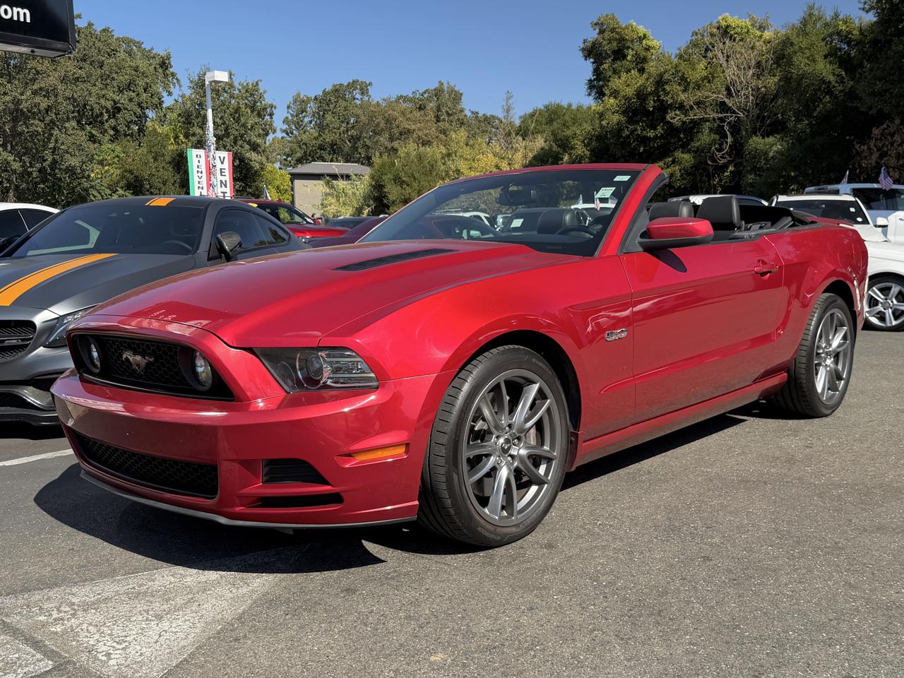 Ford Mustang  2013