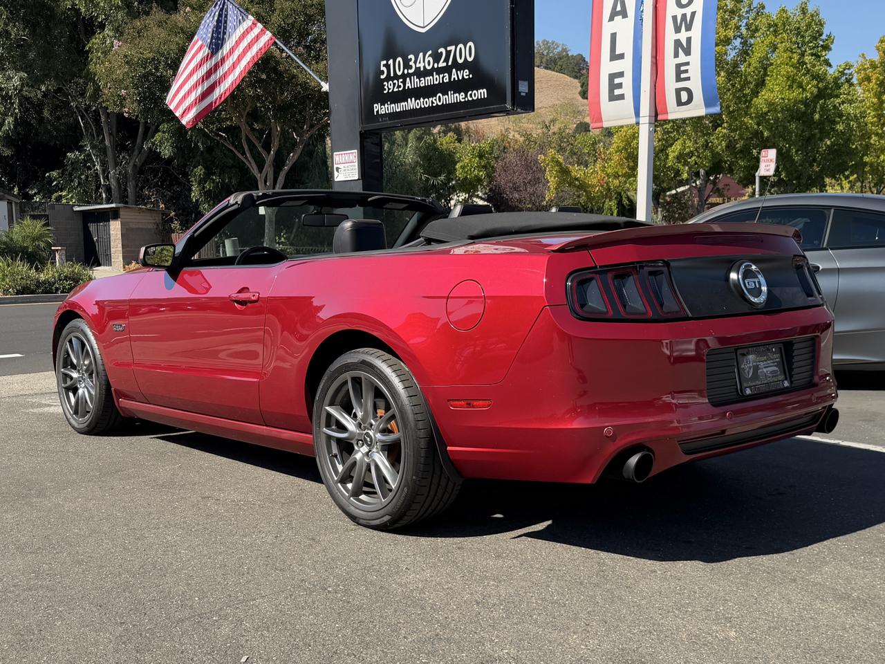 Ford Mustang  2013