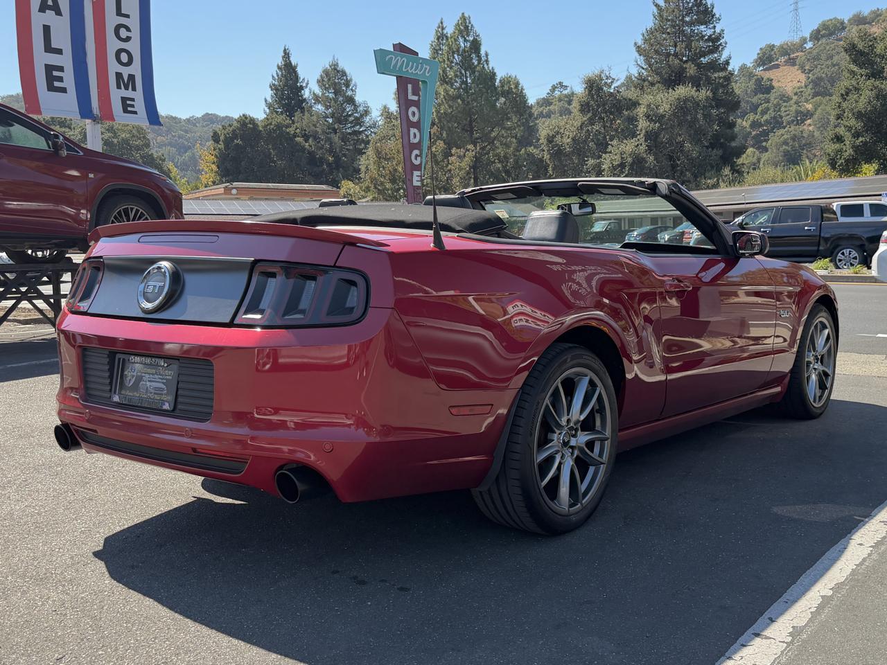 Ford Mustang  2013