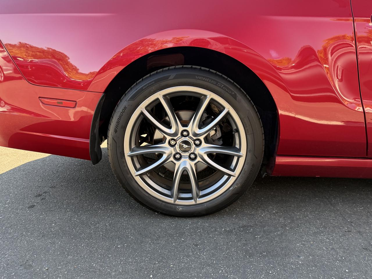 Ford Mustang  2013