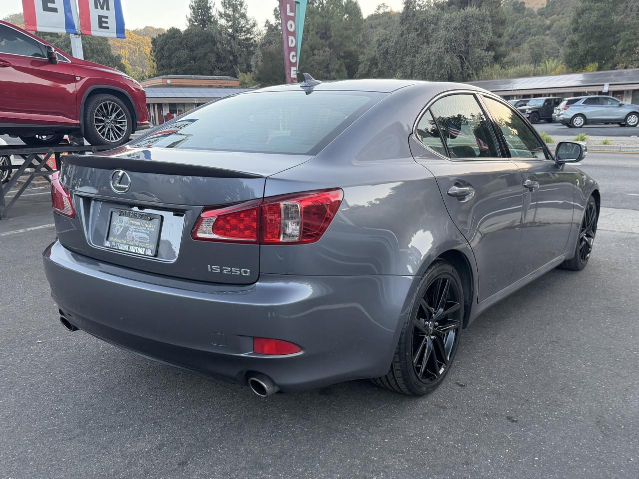 Lexus IS 250  2012