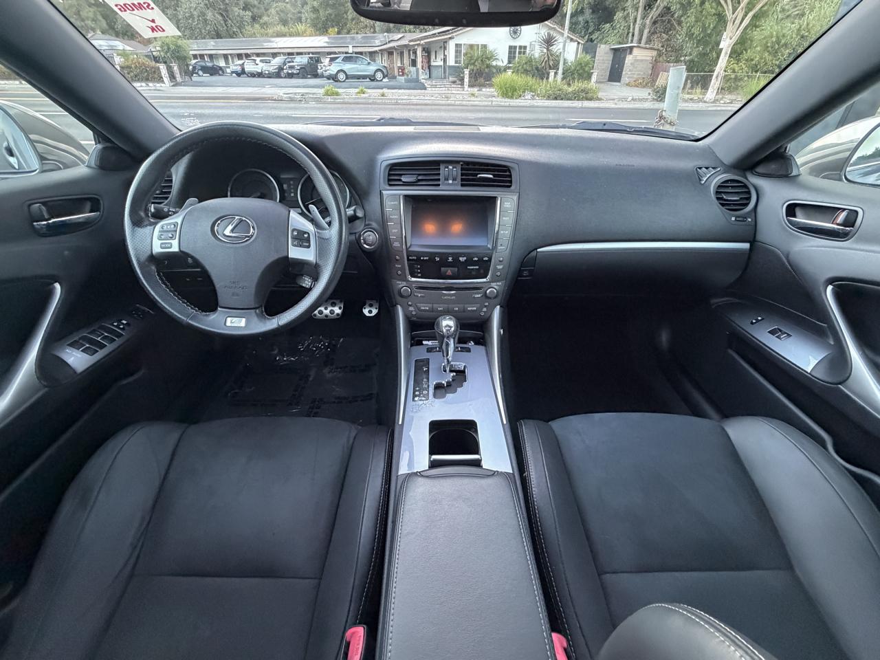Lexus IS 250  2012
