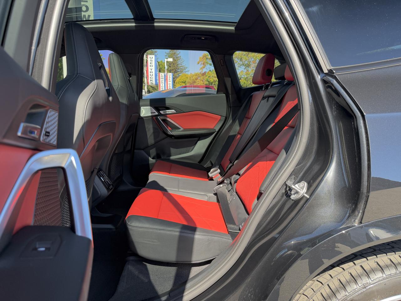 BMW X1  2024