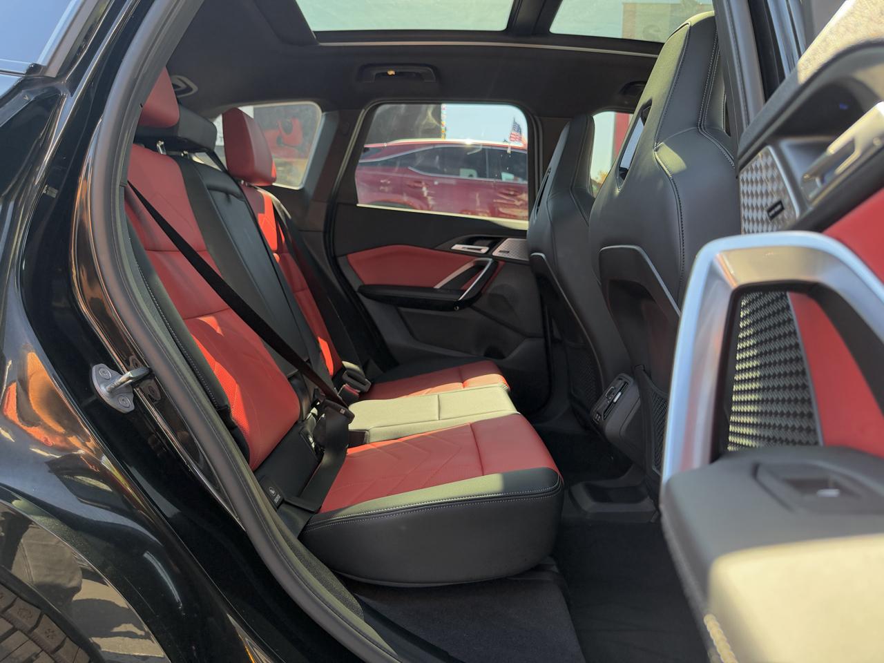 BMW X1  2024