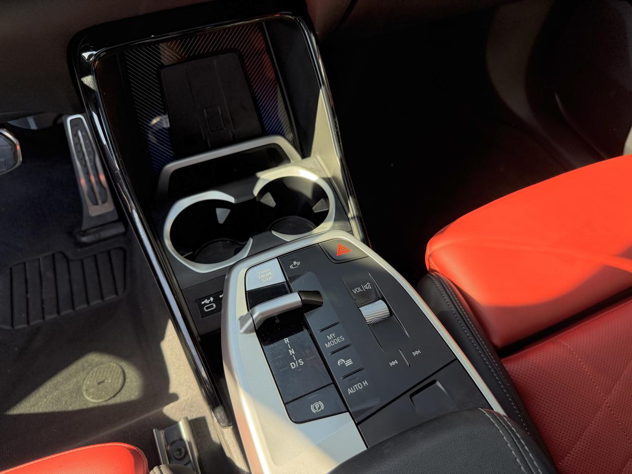 BMW X1  2024