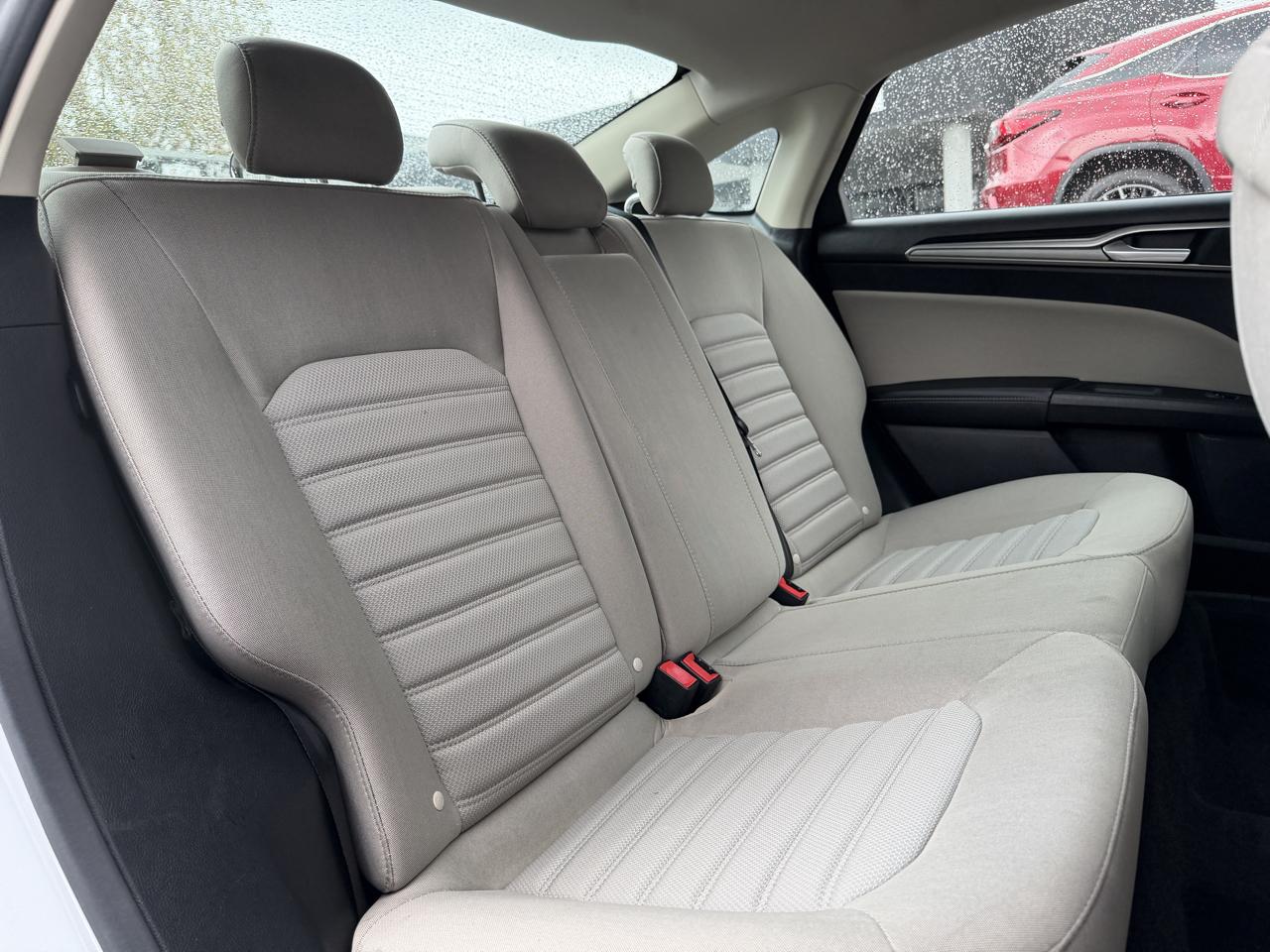 Ford Fusion Hybrid  2018