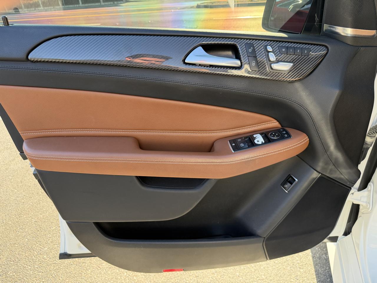 Mercedes-Benz GLE  2017