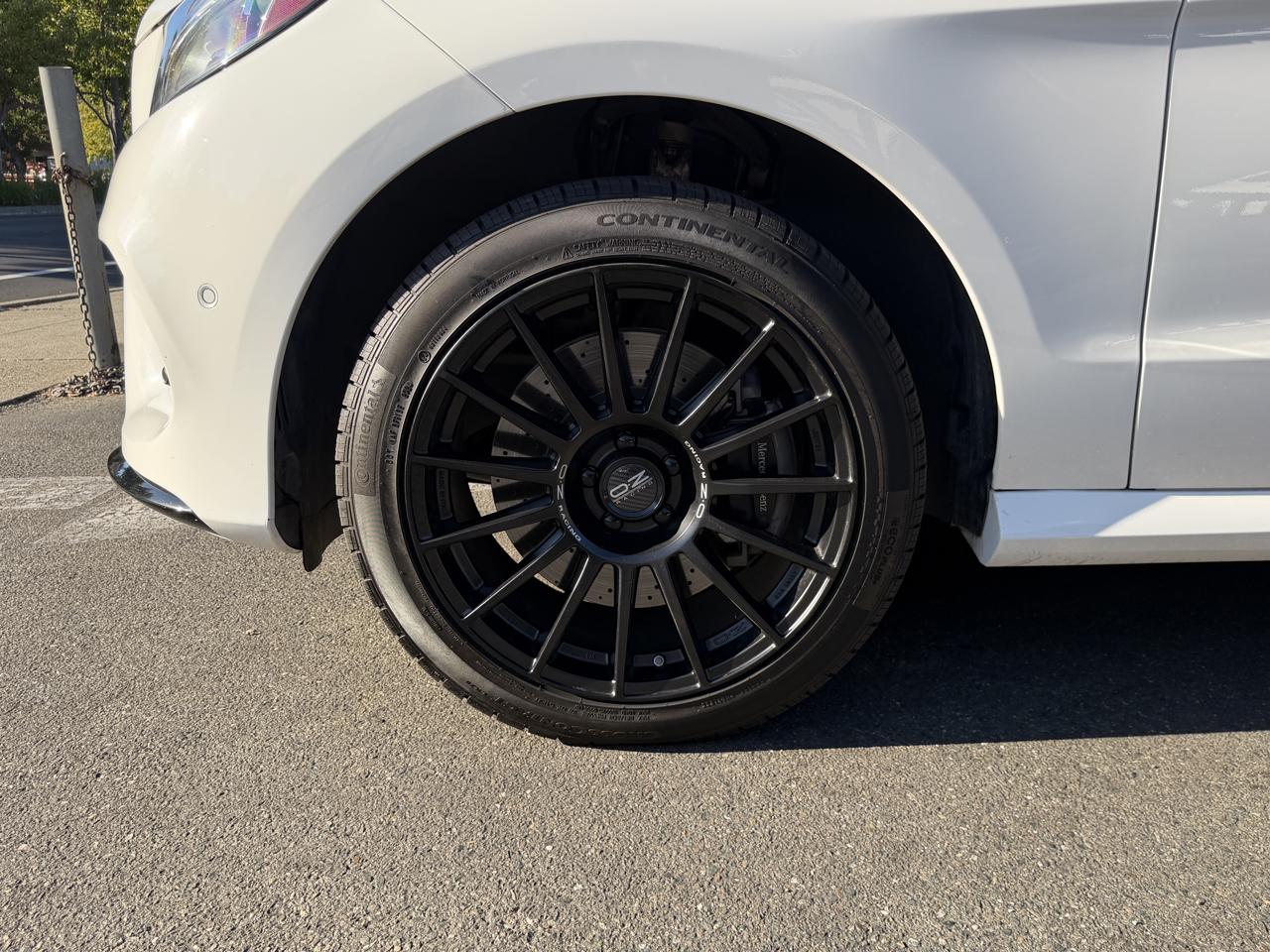 Mercedes-Benz GLE  2017