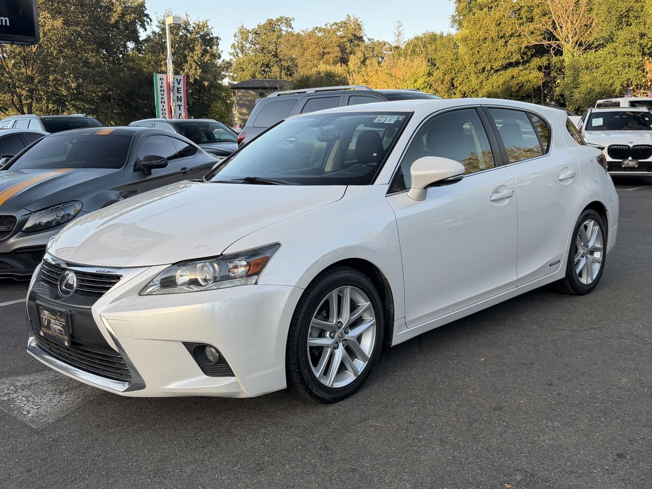 Lexus CT 200h FWD 4dr Hybrid 2017