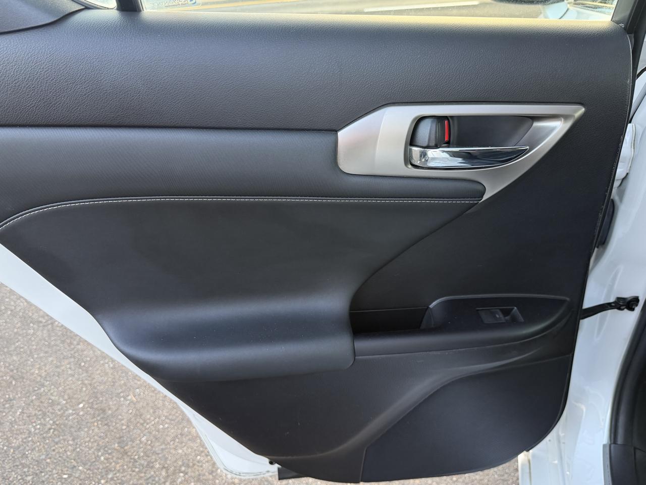 Lexus CT 200h FWD 4dr Hybrid 2017
