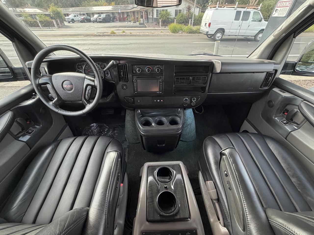GMC Savana  2014
