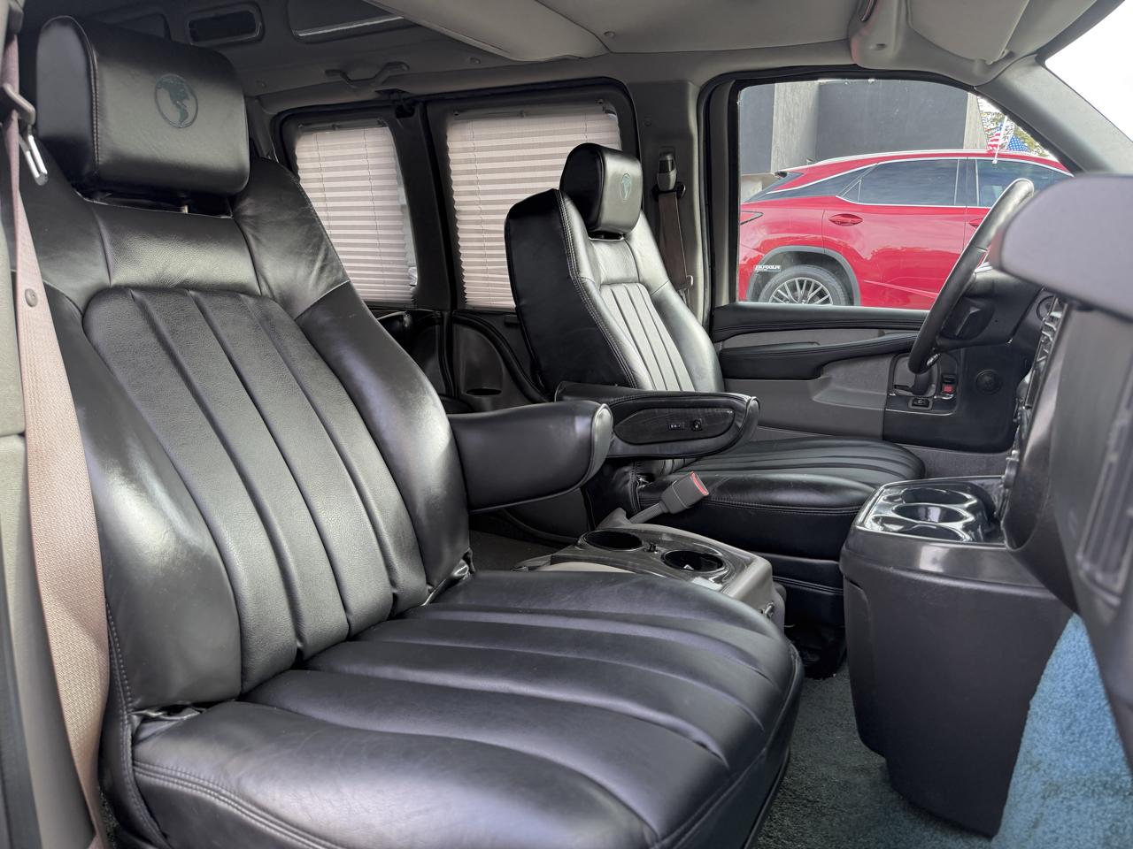 GMC Savana  2014