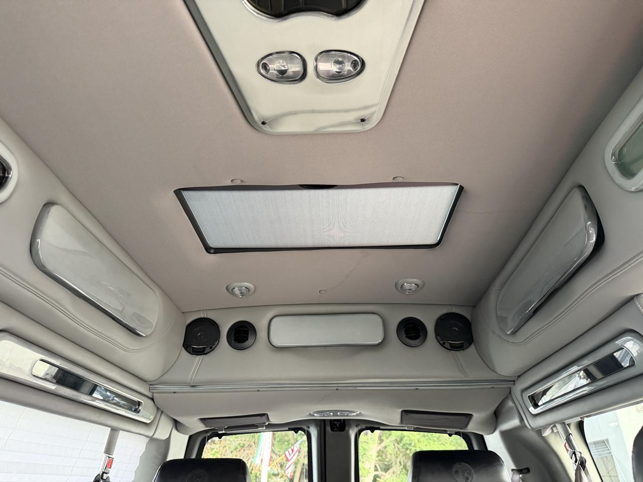 GMC Savana  2014