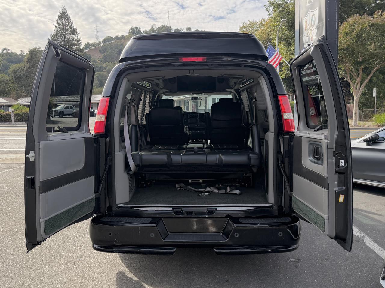 GMC Savana  2014
