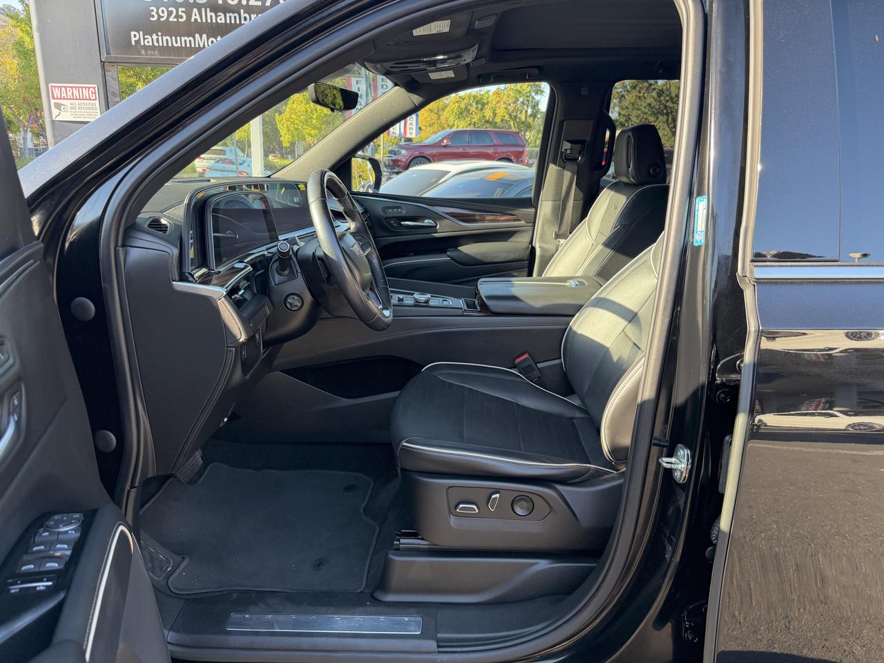 Cadillac Escalade  2023
