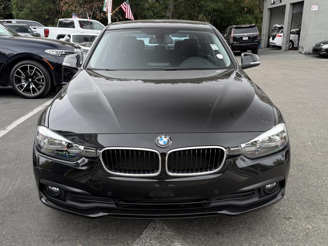 BMW 3 Series 4dr Sdn 320i RWD South Africa 2016