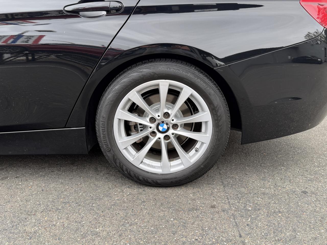 BMW 3 Series 4dr Sdn 320i RWD South Africa 2016