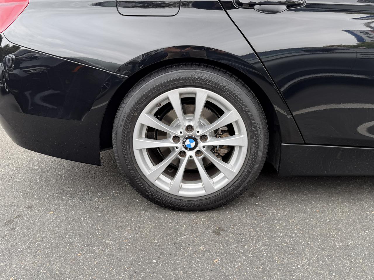 BMW 3 Series 4dr Sdn 320i RWD South Africa 2016