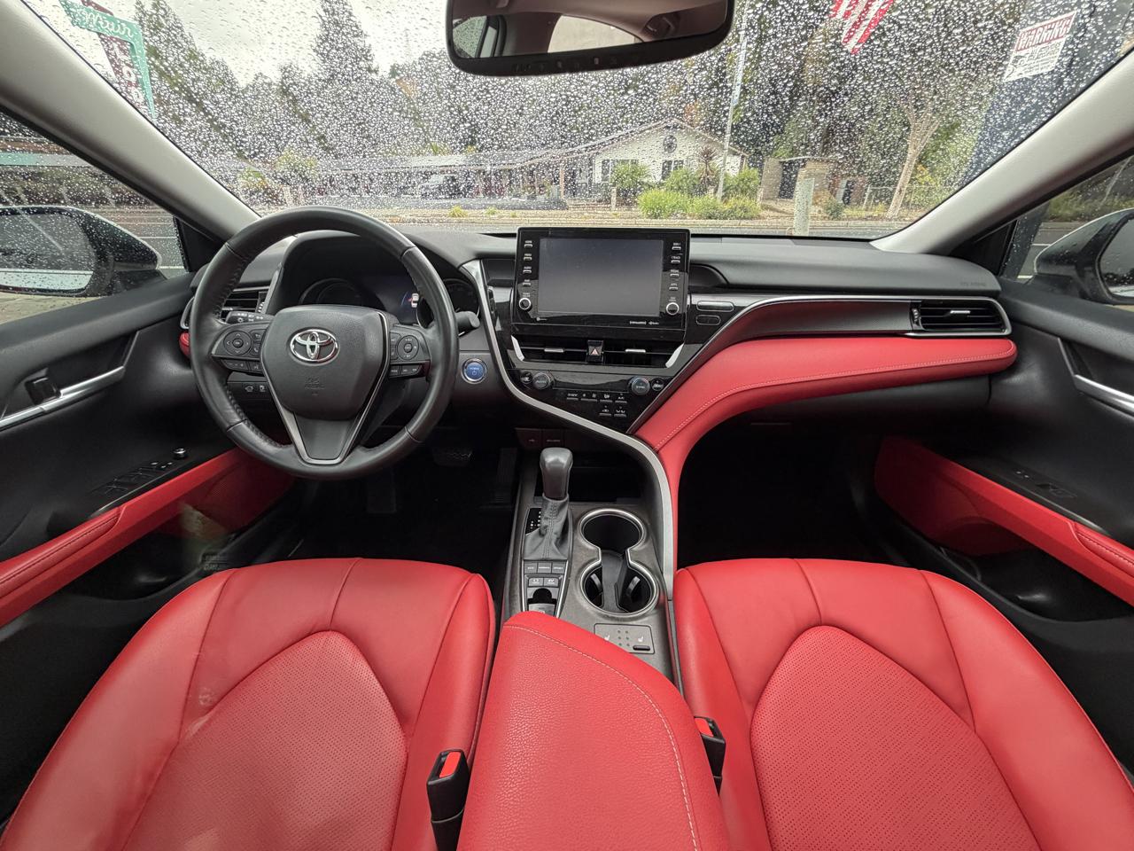 Toyota Camry  2024