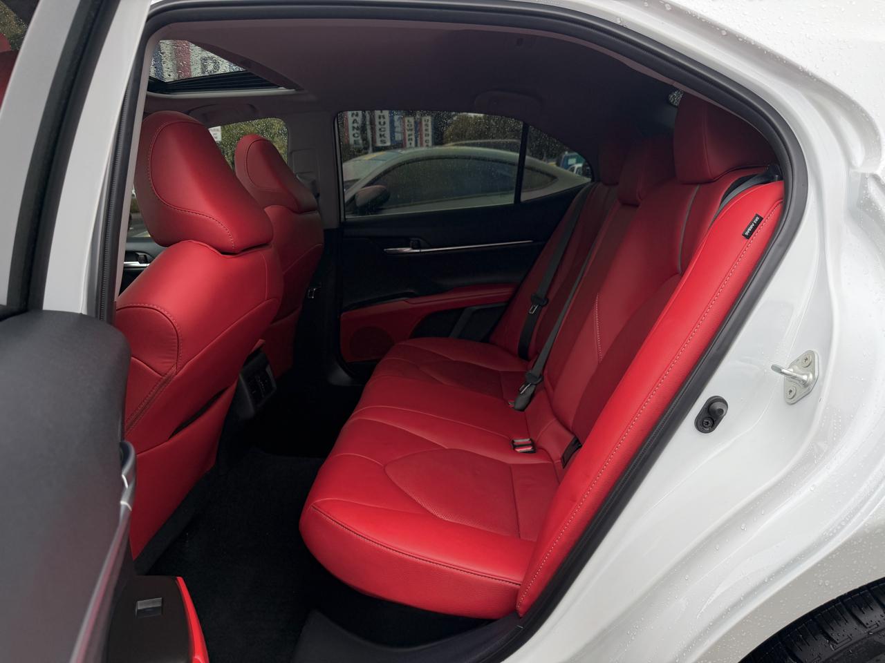Toyota Camry  2024
