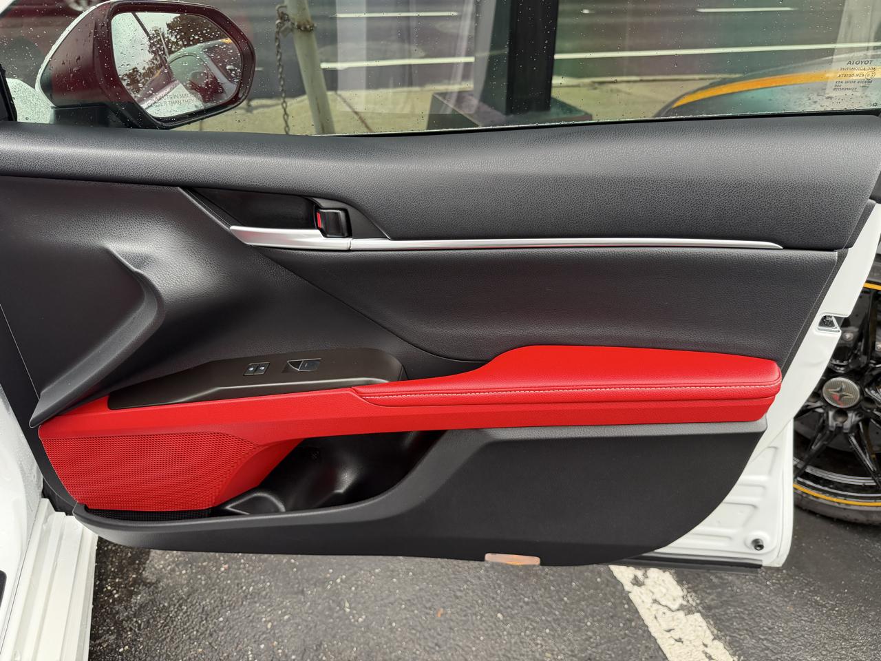 Toyota Camry  2024