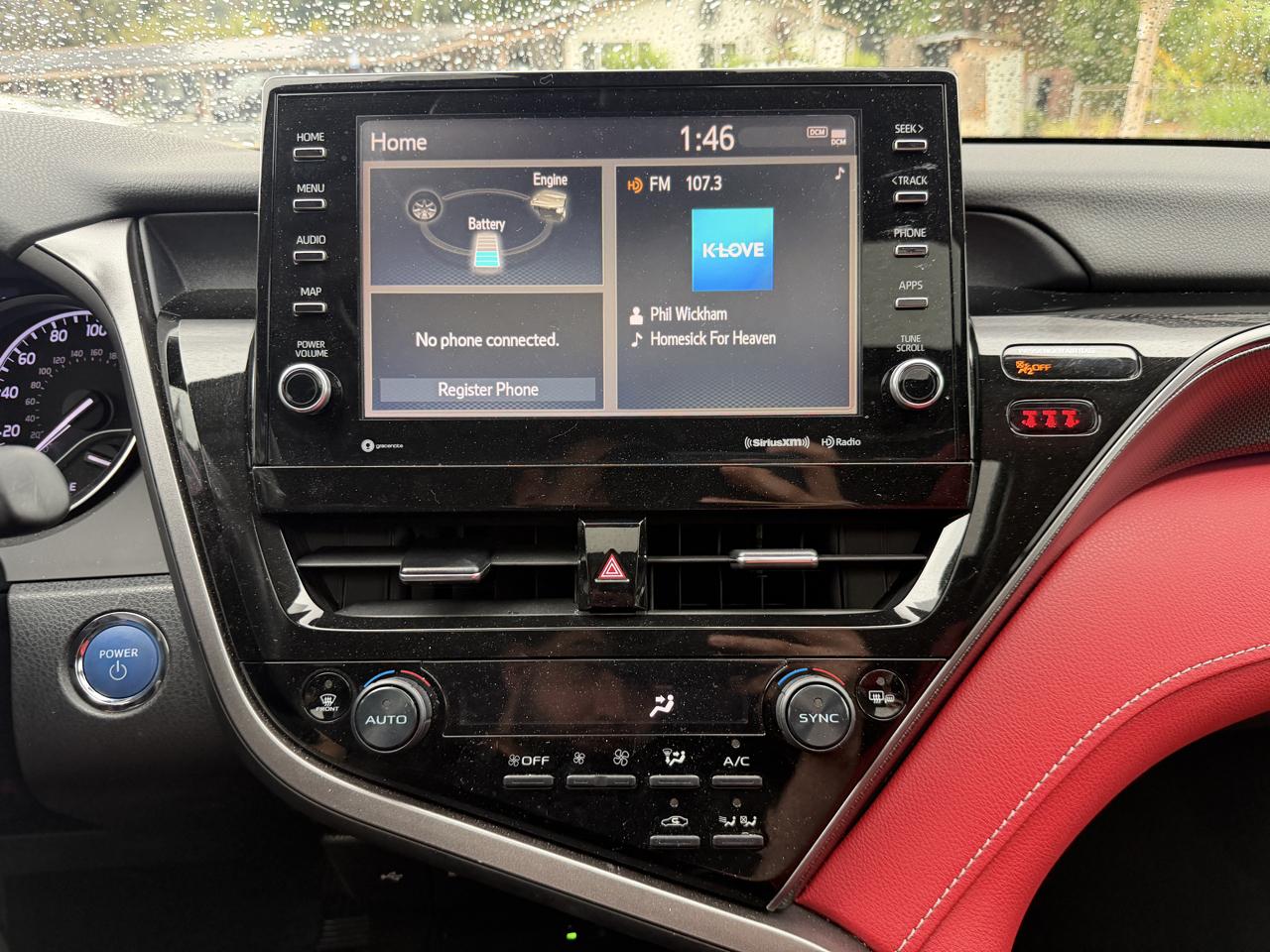 Toyota Camry  2024