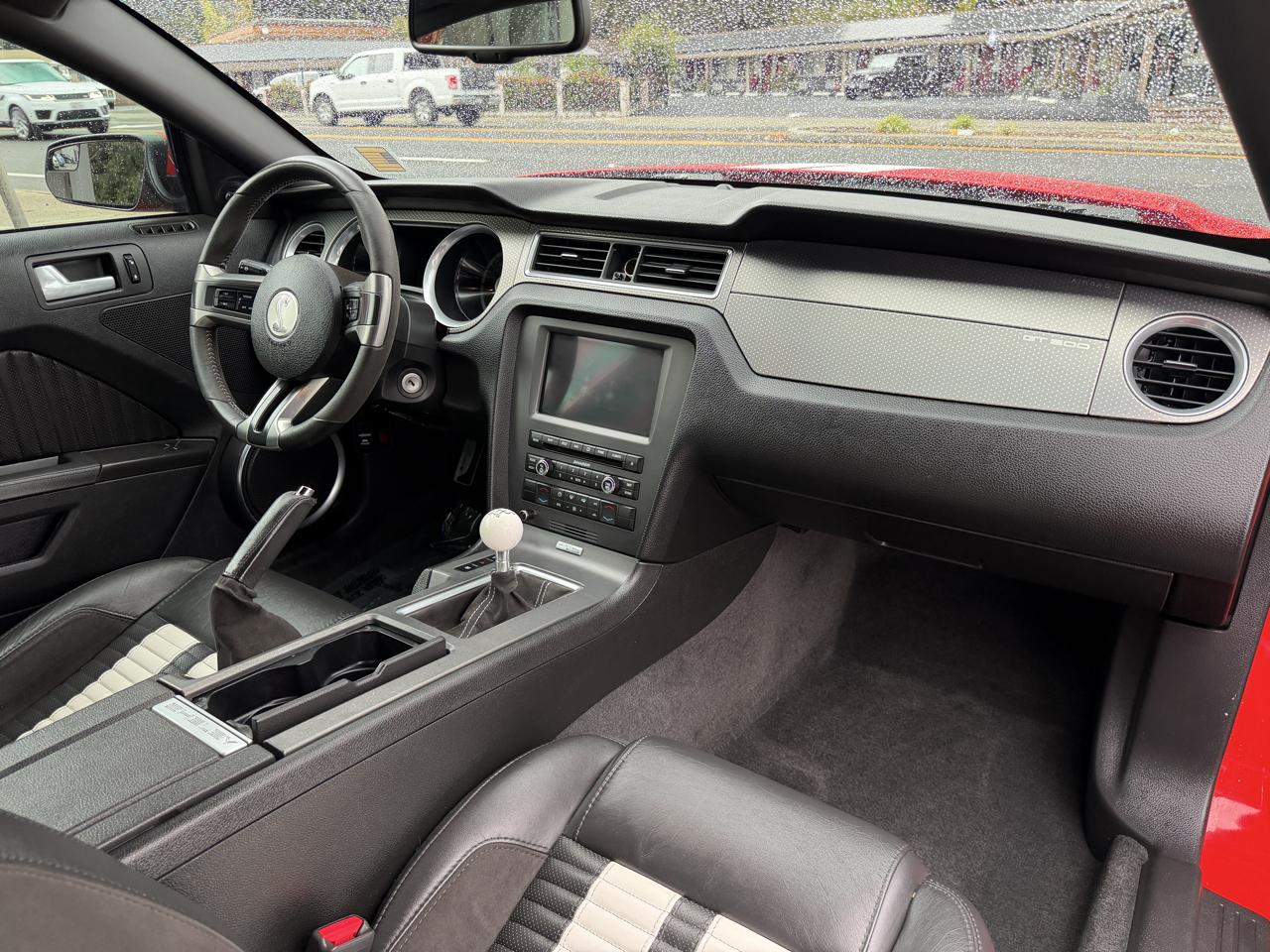 Ford Mustang 2dr Cpe Shelby GT500 2011