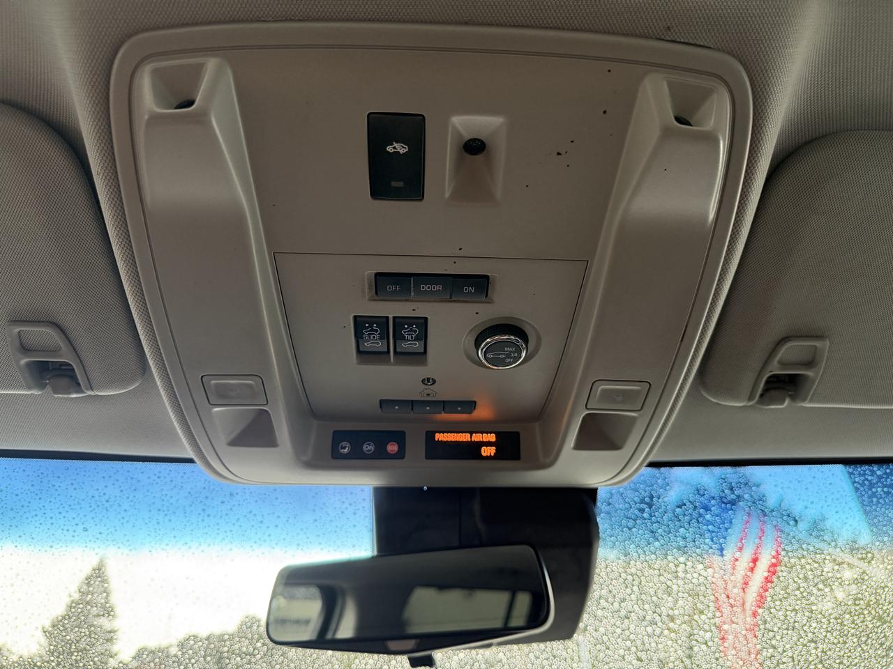 Cadillac Escalade ESV 4WD 4dr Luxury 2018