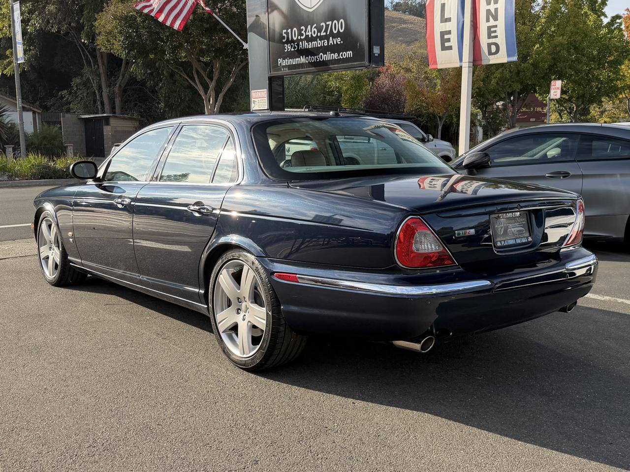 Jaguar XJ  2007