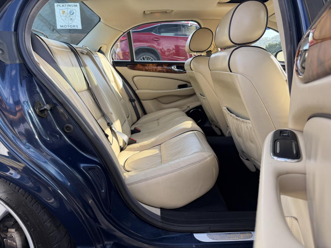 Jaguar XJ  2007