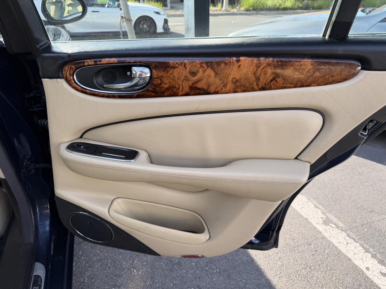 Jaguar XJ  2007