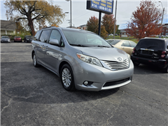 2015 Toyota Sienna 