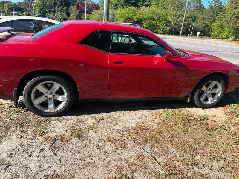 Dodge Challenger 2dr Cpe 2012