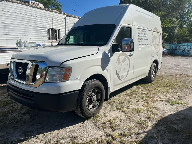 Nissan NV 2500  2013