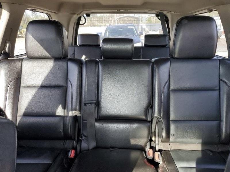 Nissan Armada SL 2WD 2015