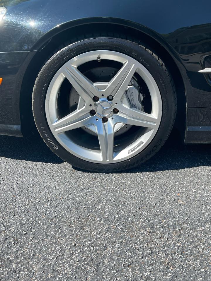 Mercedes-Benz SL-Class SL550 2009