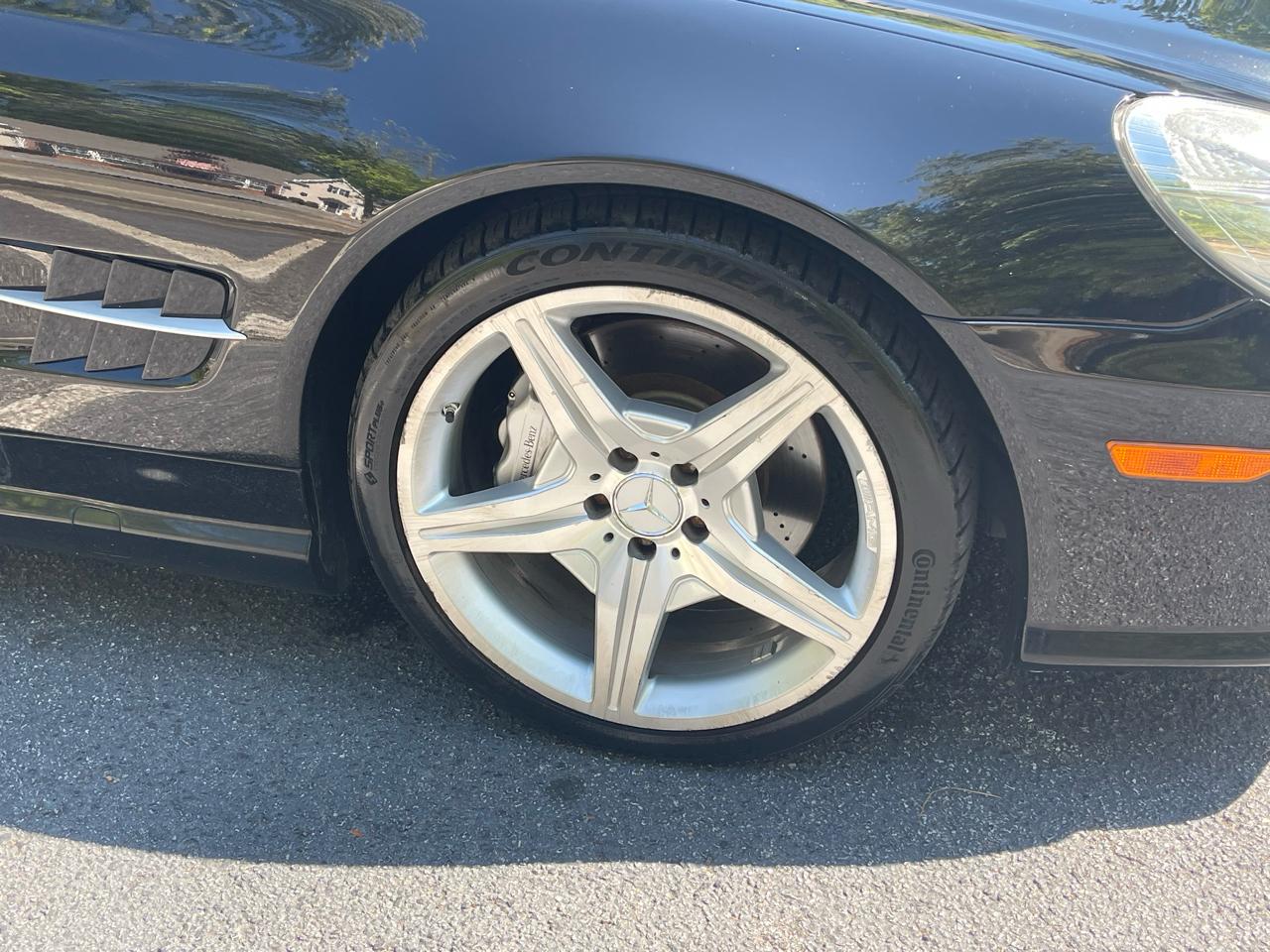 Mercedes-Benz SL-Class SL550 2009