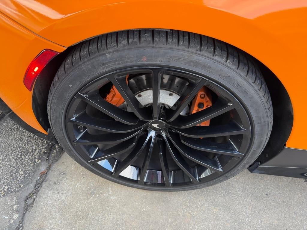 McLaren GT Base 2020