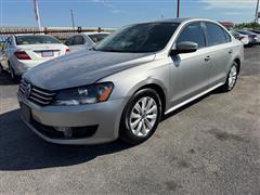 2013 Volkswagen Passat 