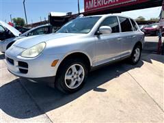 2004 Porsche Cayenne 