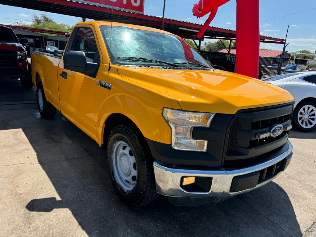 2016 Ford F-150 XLT photo 4
