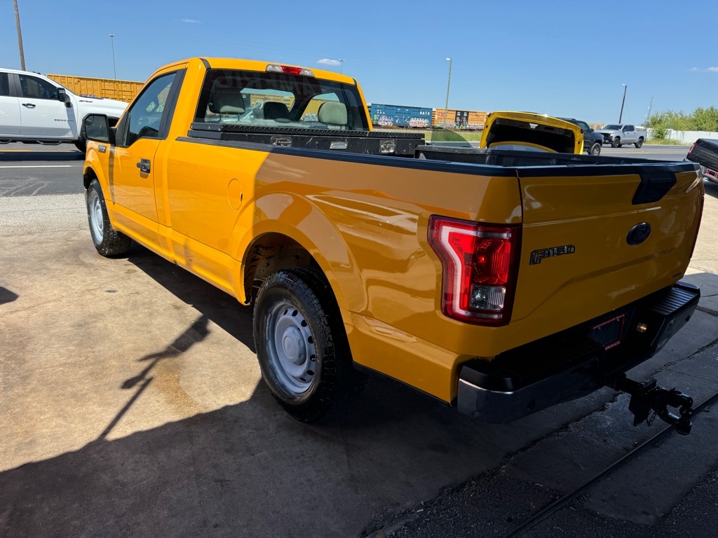 2016 Ford F-150 XLT photo 6
