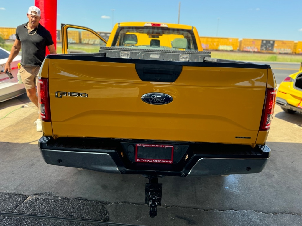 2016 Ford F-150 XLT photo 18