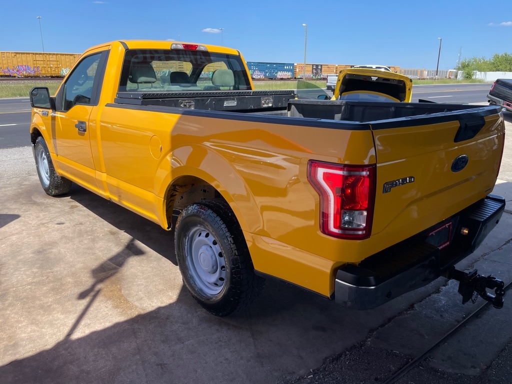 2016 Ford F-150 XLT photo 23