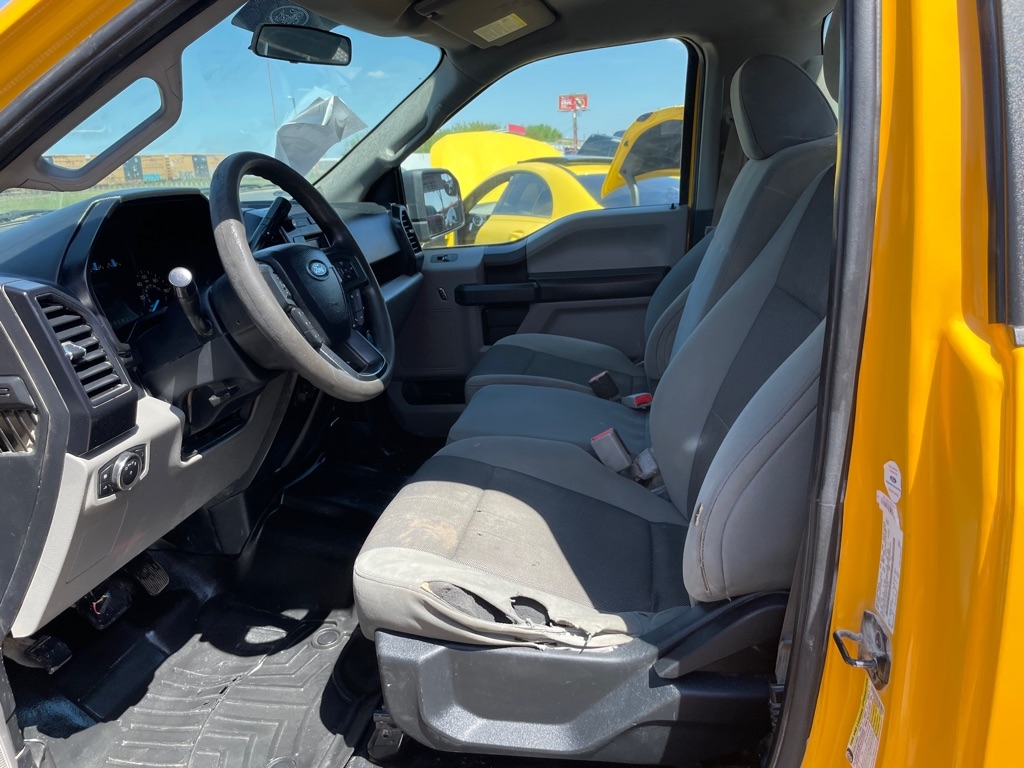 2016 Ford F-150 XLT photo 25