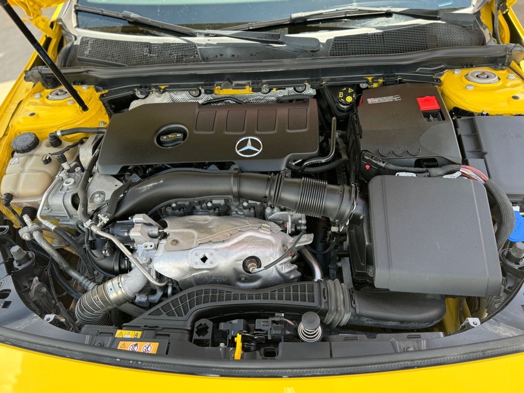 2020 Mercedes Benz CLA 250 photo 6