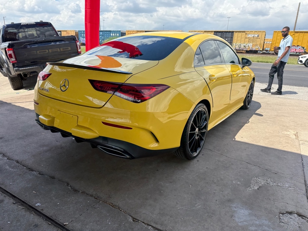 2020 Mercedes Benz CLA 250 photo 28