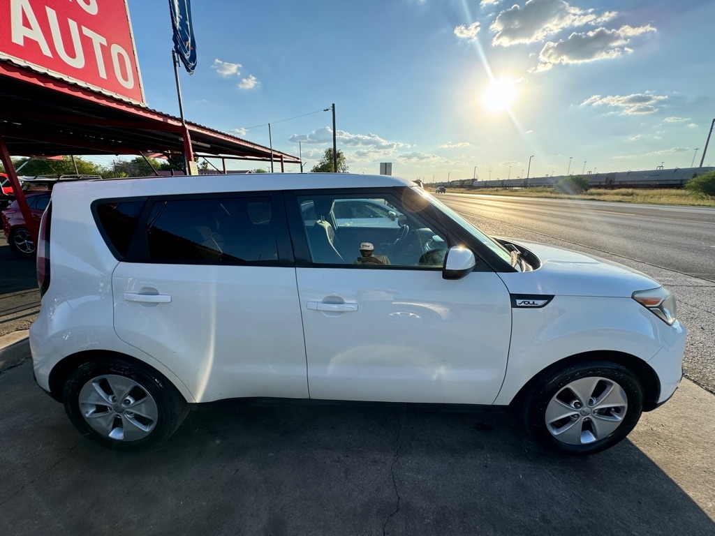 Kia Soul Base 6A 2016 Kia Soul Base 6A 2016