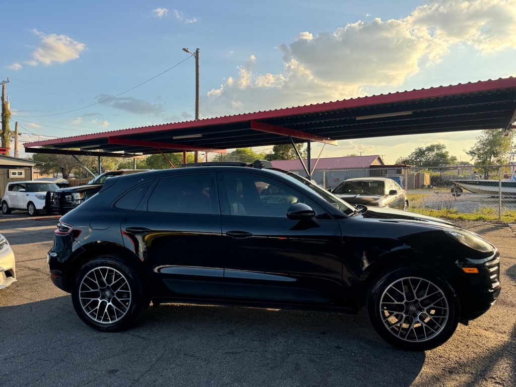 Porsche Macan GTS 2018 Porsche Macan GTS 2018