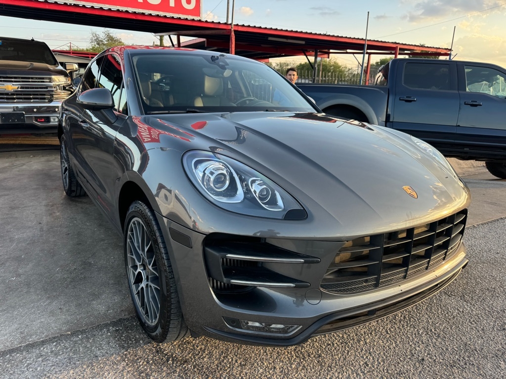 Porsche Macan Turbo 2015 Porsche Macan Turbo 2015